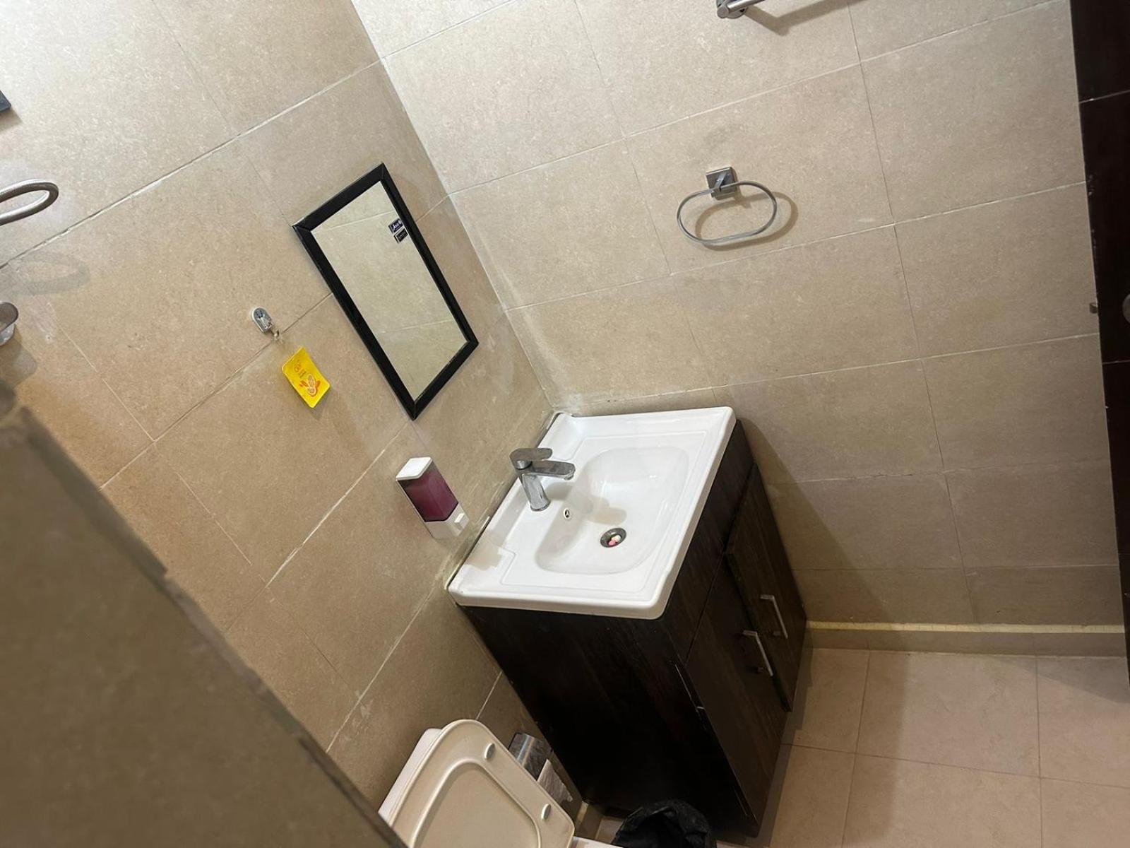 Hotel Kritika Greater Noida Exteriör bild